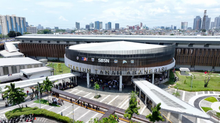 Presiden Prabowo Resmikan Stasiun Tanah Abang Baru