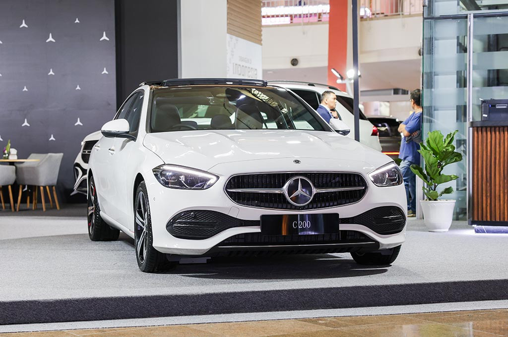 Mercedes-Benz C 200 Avantgarde Line. Mercedes-Benz