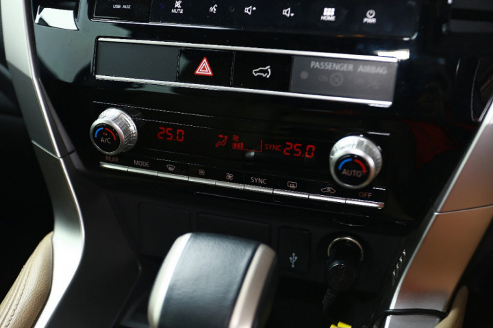 Menjaga AC Mobil Tetap Dingin Maksimal, Begini Caranya!