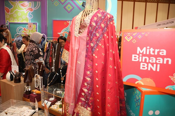 PT Bank Negara Indonesia (Persero) Tbk atau BNI terus memperkuat komitmennya dalam mendorong pertumbuhan ekonomi nasional melalui pembiayaan produktif bagi sektor Usaha Mikro, Kecil, dan Menengah (UMKM).