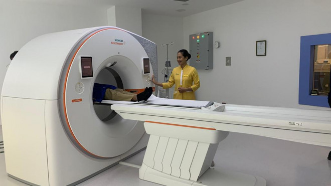Teknologi photon-counting CT-scan pada NAEOTOM Alpha. Pro memperkenalkan cara baru dalam mendeteksi sinar-X dengan mengubah foto langsung menjadi sinyal digital. Dok. Secillia/Medcom