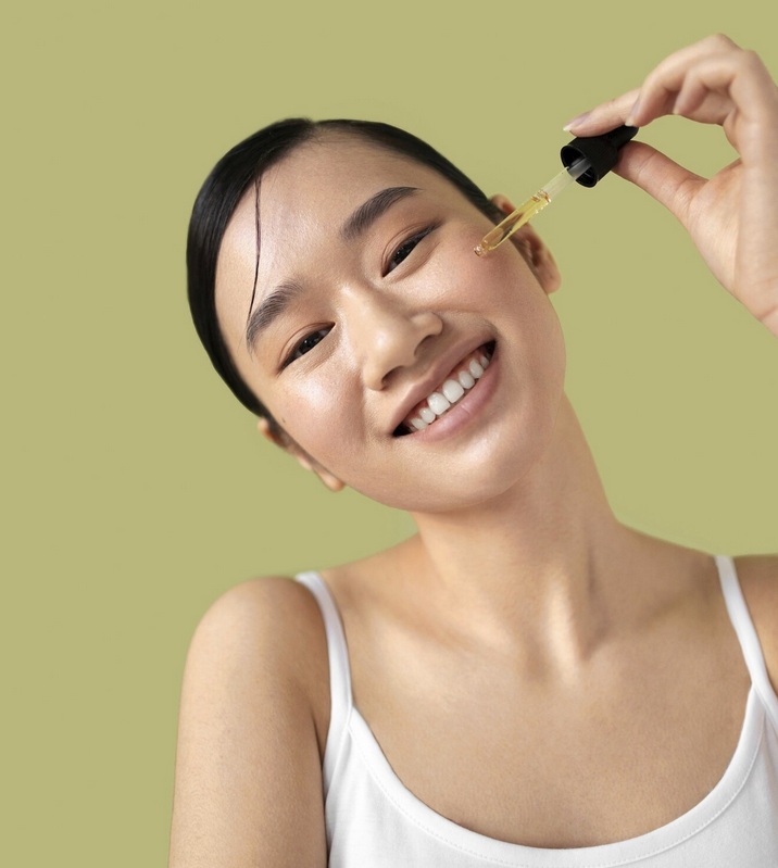 4 Rekomendasi Serum Antioksidan untuk Kulit Kering, Harga Mulai dari Rp90 Ribuan