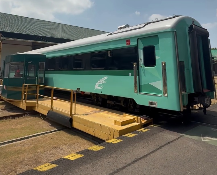 Kereta Api Khusus Petani dan Pedagang. Dok. @bysgu_official