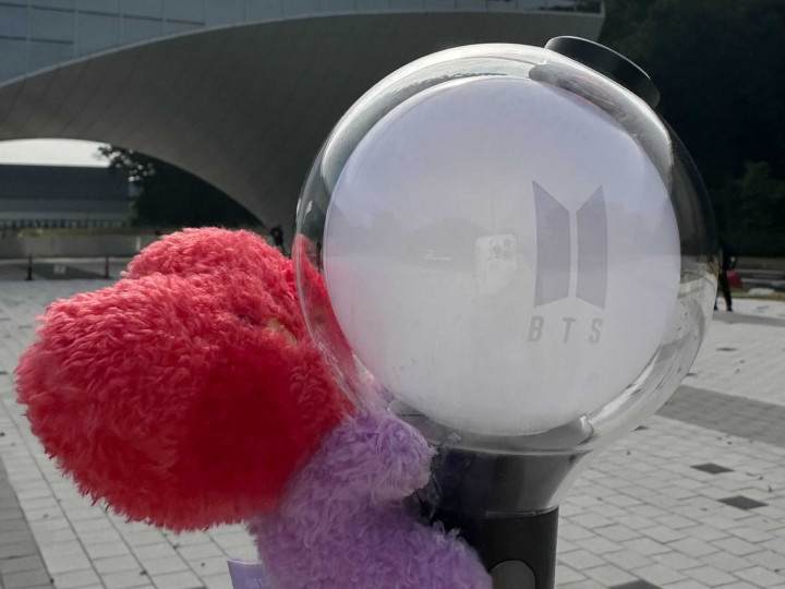 Hasil Survei: ARMY BTS adalah <i>Fans</i> K-Pop Paling Setia