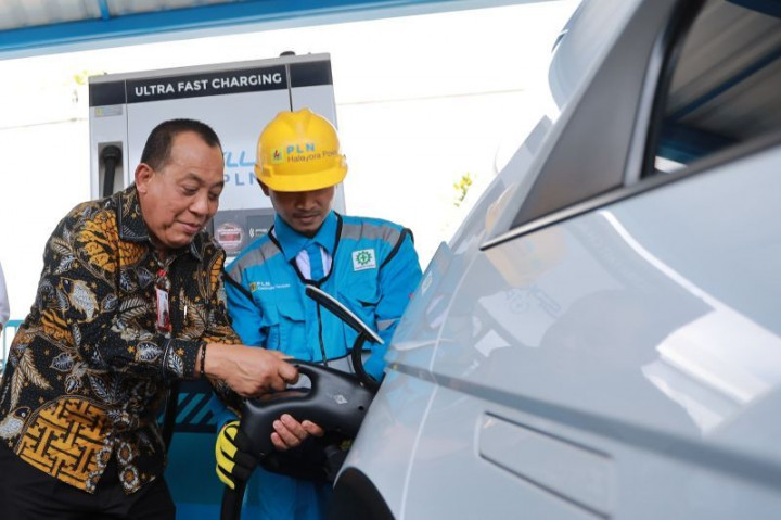 SPKLU Center Pertama di Jawa Timur Dilengkapi <i>Ultra Fast Charging</i>