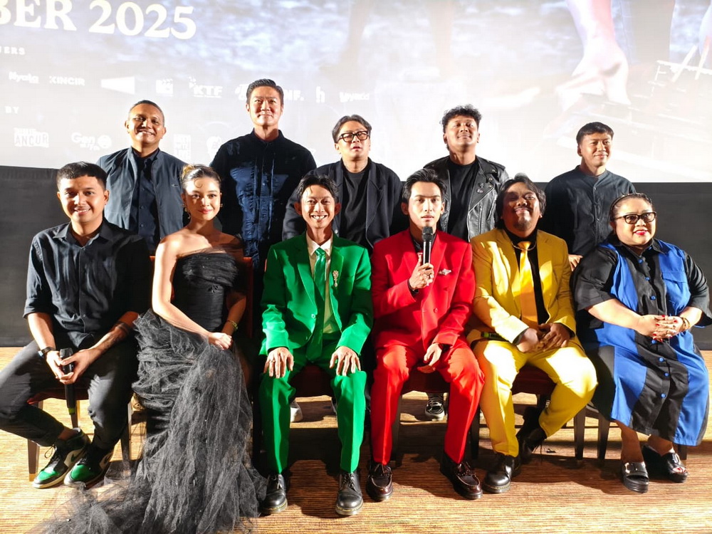 Para komika di film Pesugihan Sate Gagak (Foto: instagram)