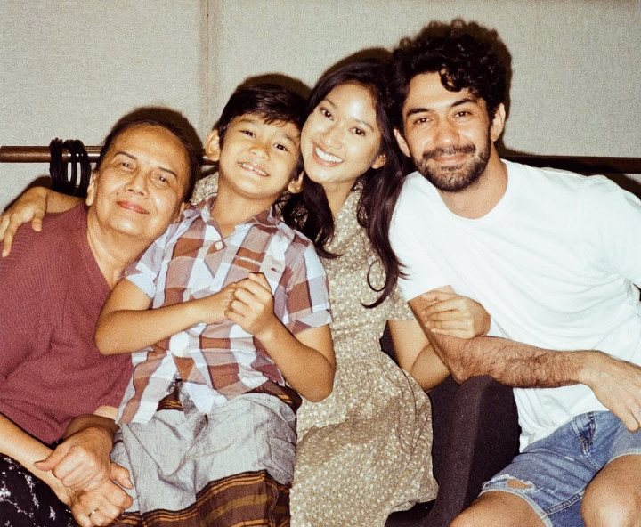 Reza Rahadian Ribut dengan Christine Hakim Sebelum Syuting Pangku: 