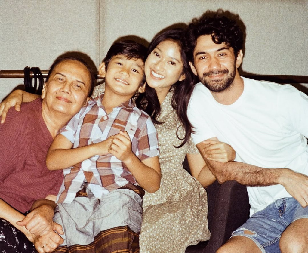 Christine Hakim - Shakeel Fauzi - Claresta Taufan - Reza Rahadian (Foto: Instagram @clarestaufan)