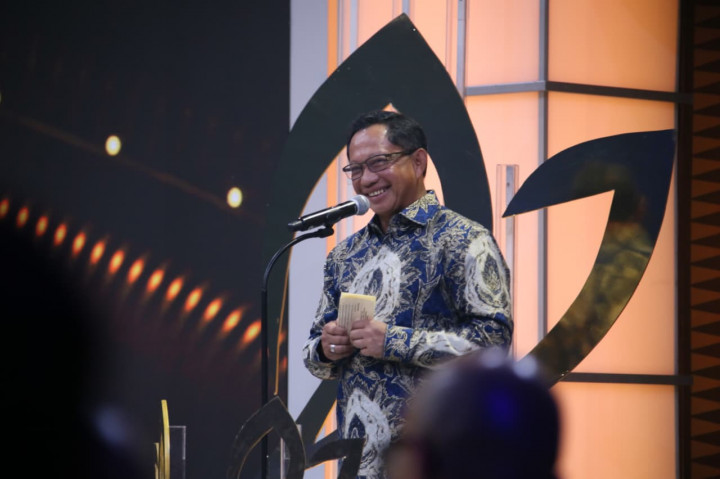 Mendagri Sebut Penghargaan Kepala Daerah untuk Membangun Iklim Kompetitif