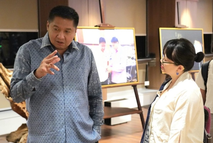 Maruarar Sirait bertemu dengan Stella Christie bahas sejumlah agenda strategis. Foto: Instagram Kementerian PKP