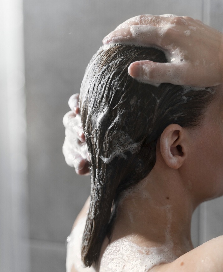 Top Berita Gaya: Manfaat Double Sampo hingga Rekomendasi Lipstik untuk Bibir Two Tone