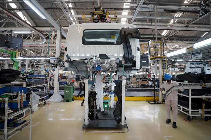 Pabrik Mitsubishi Fuso di Indonesia, Sejam 'Lahirkan' 15 Truk