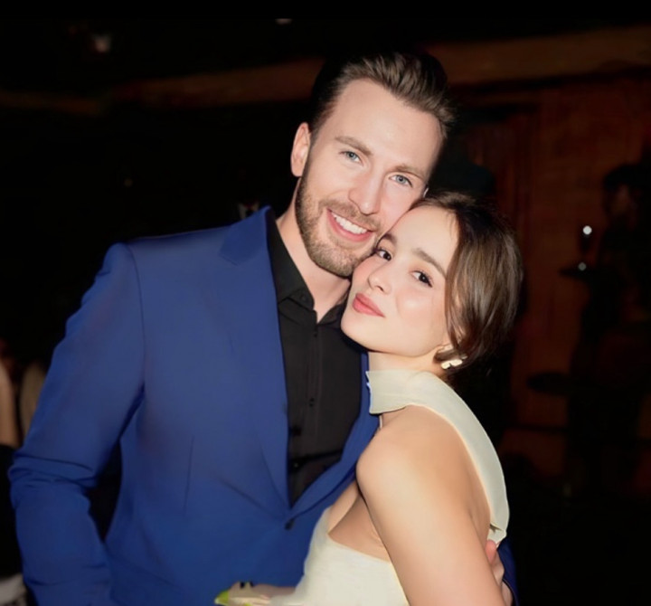 Chris Evans Diterpa Isu Perselingkuhan Tak Lama Setelah Kelahiran Anak Pertama