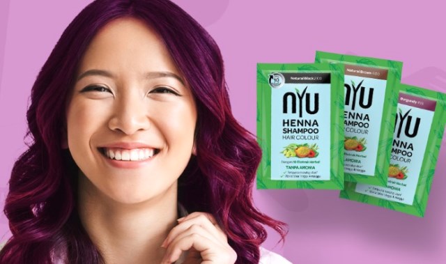 Mau Rambut Hitam Terus? Nih, Intip Rekomendasi Sampo Penghitam Rambut di Supermarket