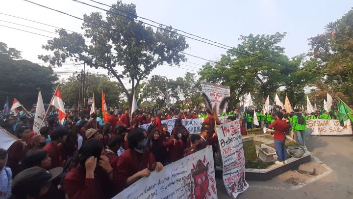 4 Demo Kepung Jakarta Hari Ini, Dimana Saja?