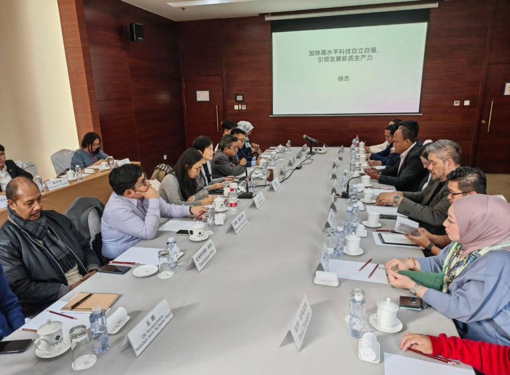 Delegasi Partai NasDem mengikuti seminar tingkat tinggi di Beijing (Foto: Istimewa)