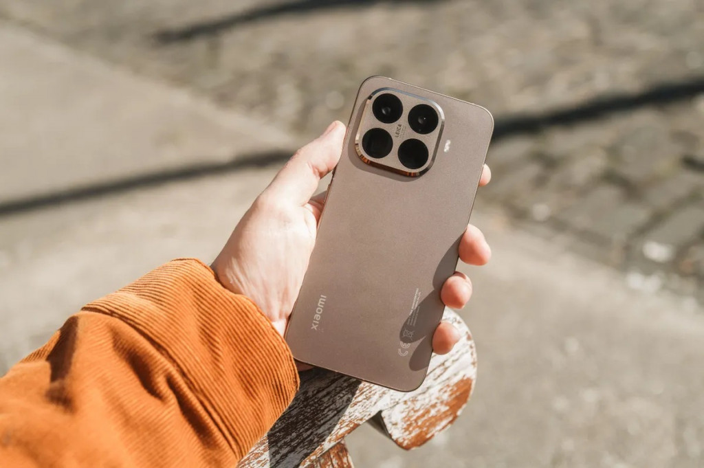 Xiaomi 15T menjadi salah satu pilihan paling menarik berkat paket kameranya yang lengkap. 