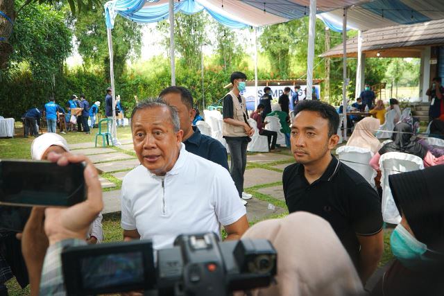  Gerakan NasDem Peduli kembali hadir melalui kegiatan skrining TBC dan layanan CKG, dipimpin Wakil Ketua DPR RI Saan Mustopa. (Foto: Dok. Istimewa)