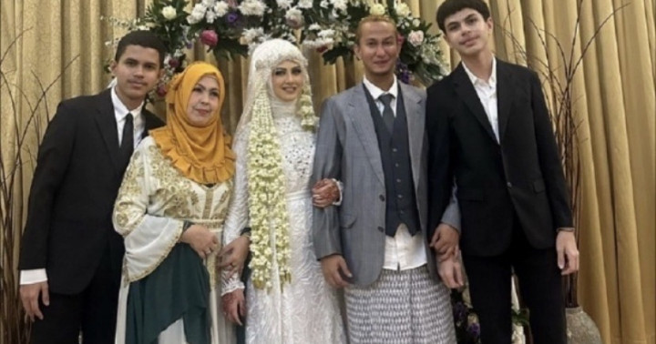 Helwa Bachmid Ungkap Kejanggalan Pernikahannya dengan Bahar bin Smith