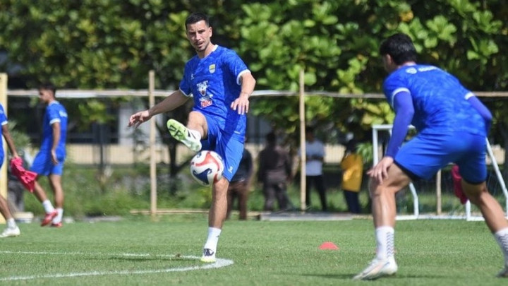 Haye Puji Peran Hodak di Persib