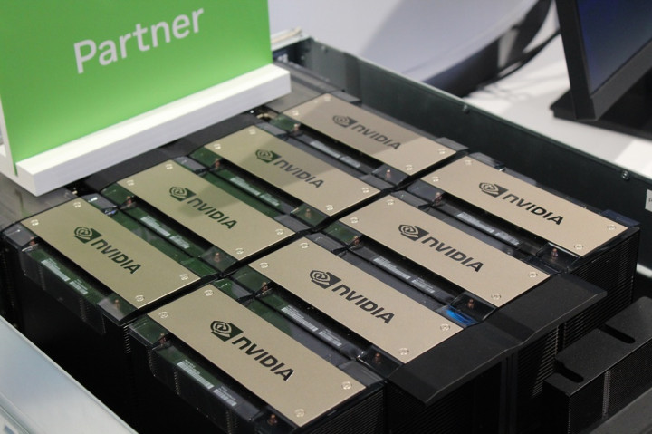 Startup AI Tiongkok  Akses Ribuan GPU Blackwell 'Lewat' Indonesia