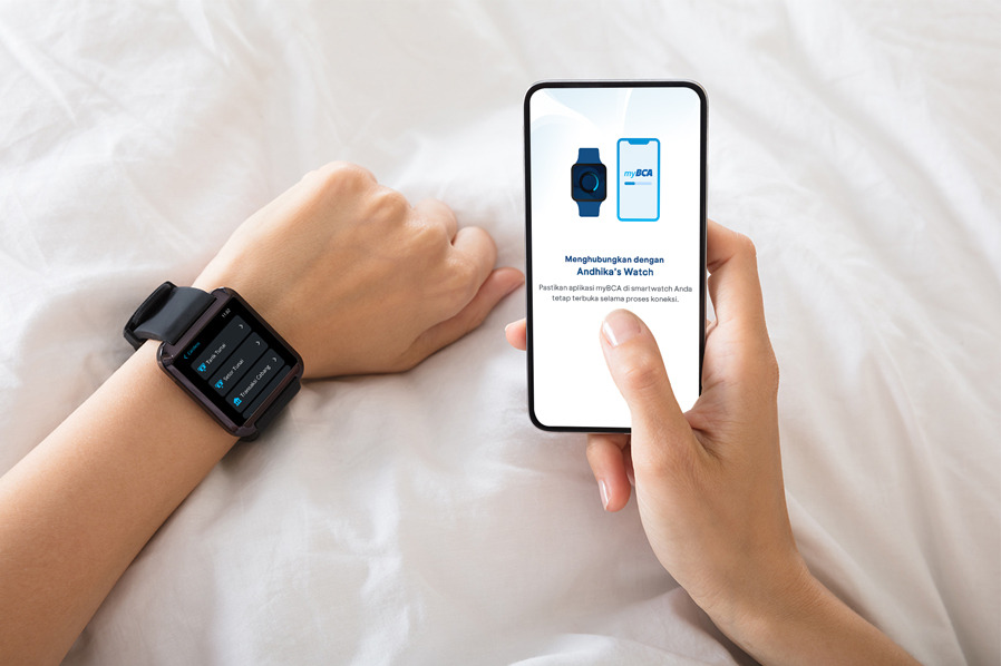  BCA kini membawa pengalaman perbankan digital ke level yang lebih praktis lewat dukungan aplikasi myBCA di perangkat smartwatch. 