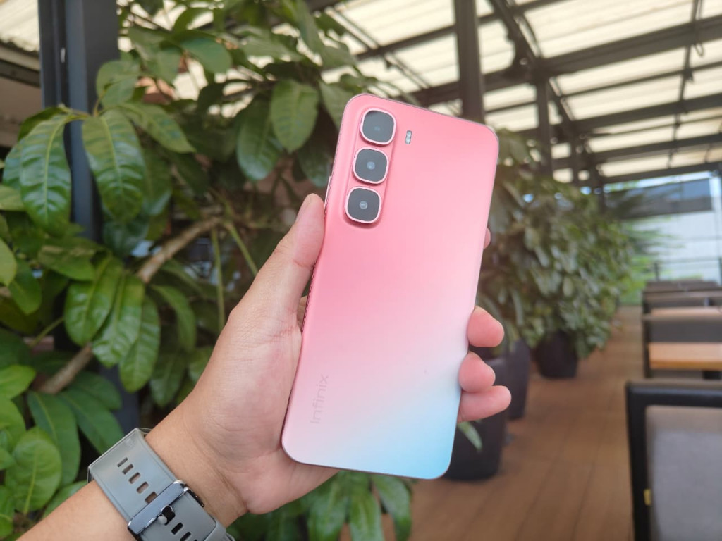 Infinix Hot 60 Pro+.