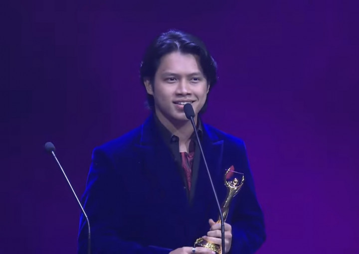 Menangkan Artis Solo Pria Pop Terbaik AMI Awards 2025, Rony Parulian Gugup
