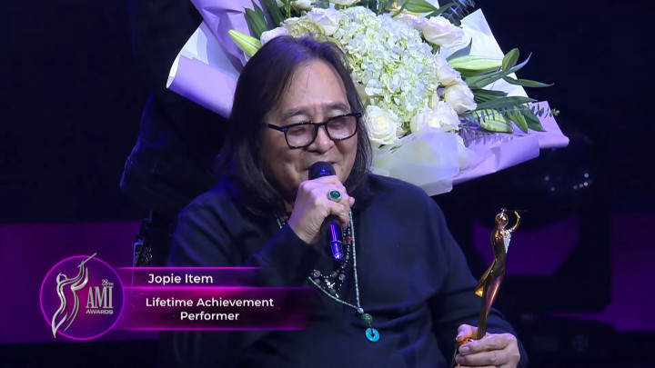 Jopie Item Raih Lifetime Achievement AMI Awards 2025, Singgung Absennya Royalti Musik