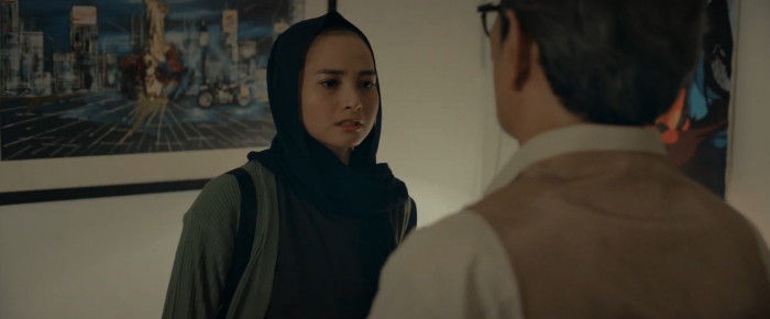 Perjalanan Sunyi Acha Septriasa Menemukan Hidayah di Trailer Air Mata Mualaf