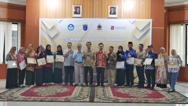 Seminar dan Bupati Award 2025. 