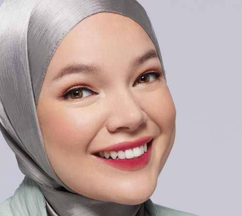Rekomendasi Kosmetik Wardah untuk Kondangan, Bikin Tampilan Soft Glam yang Memesona