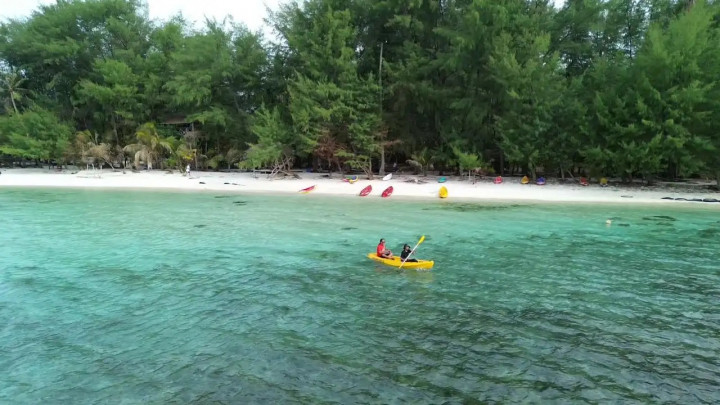 5 Tips Liburan ke Karimunjawa agar Lebih Nyaman dan Hemat