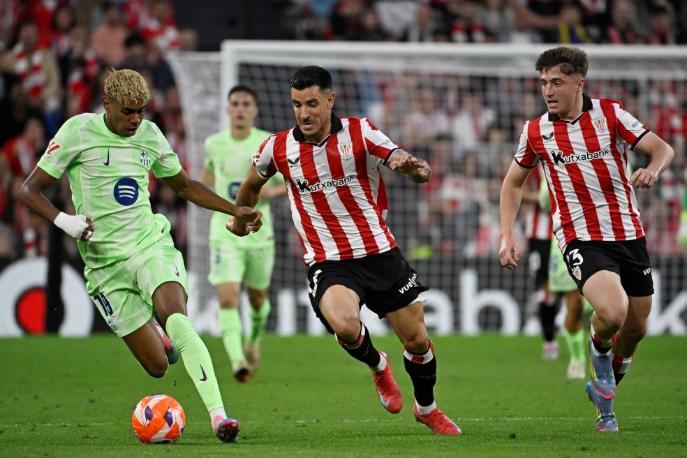 Suasana pertandingan Barcelona vs Athletic Club (AFP/Ander Gillenea)