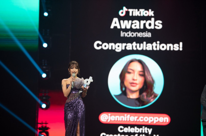 Jennifer Coppen, Fuji hingga Tenxi Menang di TikTok Awards Indonesia 2025