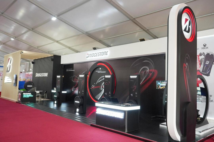 Debut di GJAW, Bridgestone Hadirkan Ban SUV, Sport, hingga EV