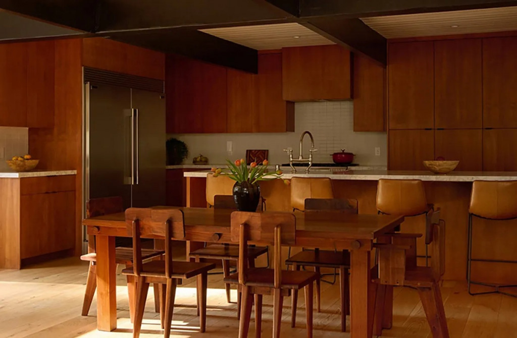 Rumah Troye Sivan. Foto: Tessa Neustadt