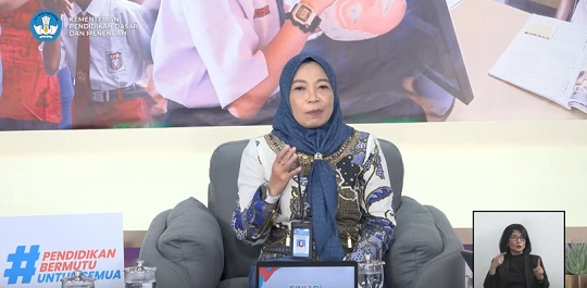 Direktur Jenderal Guru, Tenaga Kependidikan dan Pendidikan Guru (GTKPG) Kemendikdasmen, Nunuk Suryani. DOK YouTube Kemendikdasmen