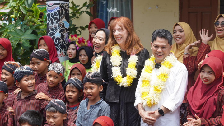 Gubernur Victoria Kagum Lihat Guru Indonesia Ubah Sekolah di Daerah, Begini Buktinya