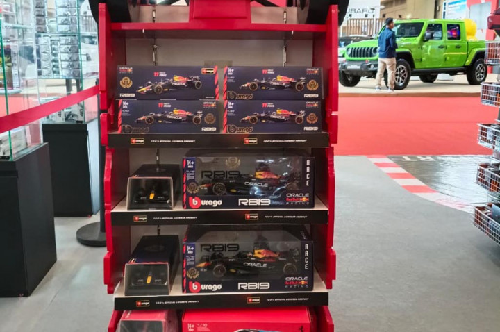 Berburu Diecast F1 di GJAW 2025