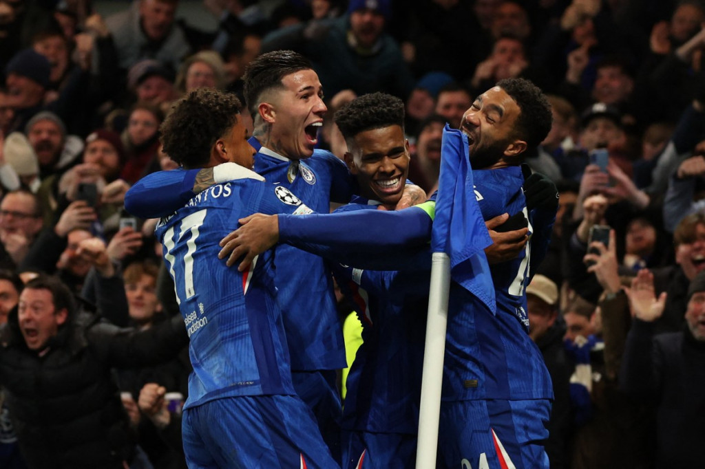 Estevao Willian mencetak gol indah saat Chelsea hajar Barcelona-Foto Adrian Dennis/AFP