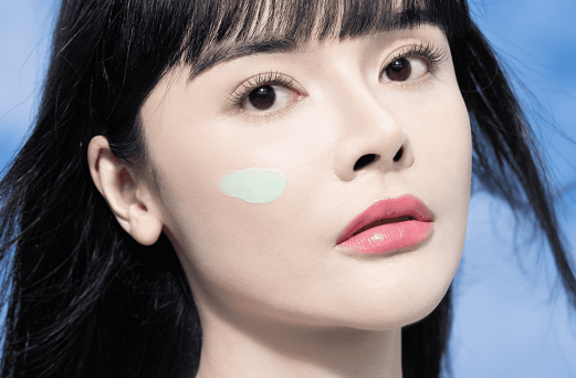 Physical Soothing Sunscreen Amaterasun: Melindungi Kulit hingga Samarkan Kemerahan