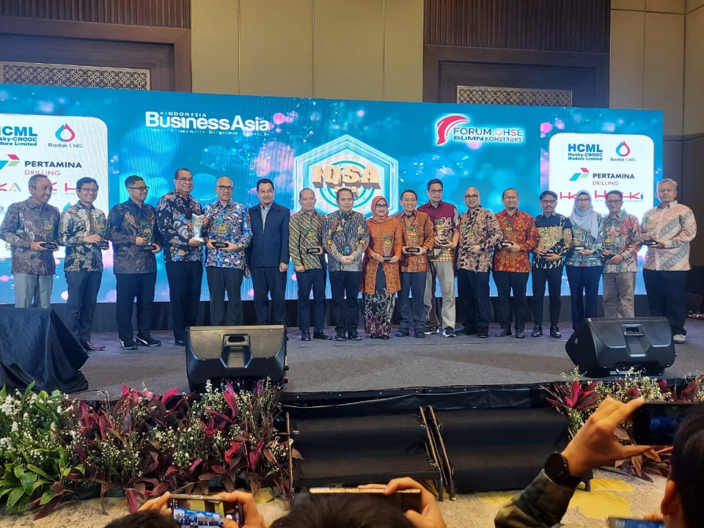19 perusahaan raih Indonesia Quality, Health, and Safety Environment (QHSE) Awards.