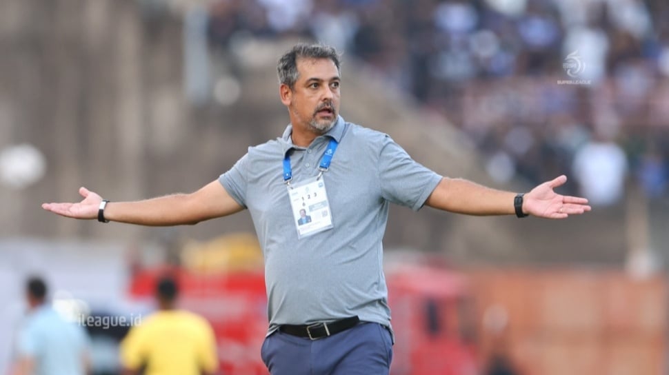 Pelatih Arema FC, Marcos Santos (dok. Super League)