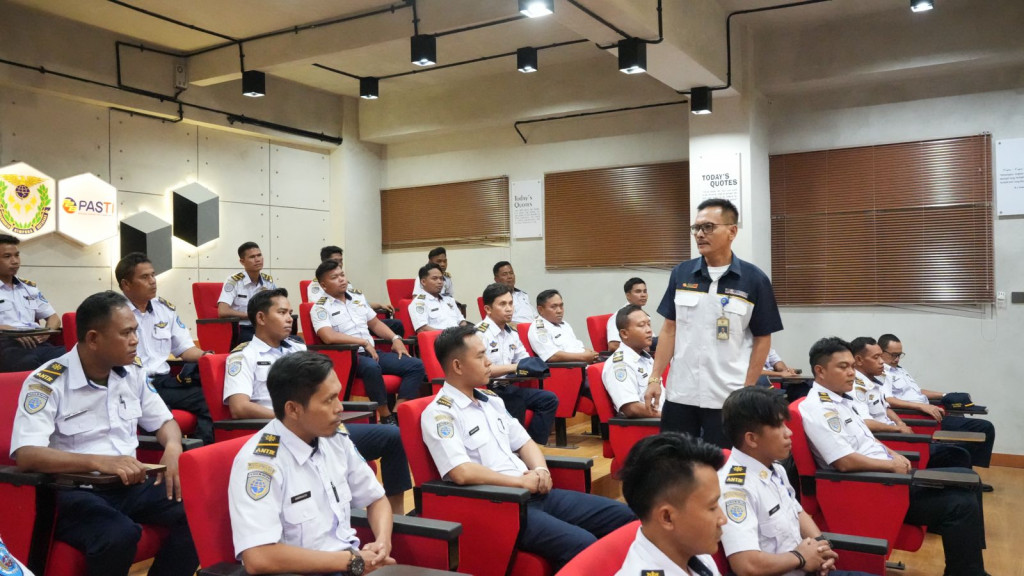 Pelatihan maritim modern. Foto: Poltekpel Banten