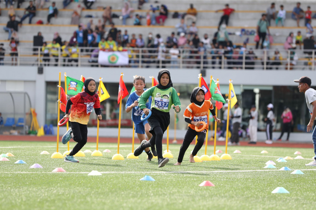 Suasana ajang MilkLife Athletics Challenge (MLAC) Seri 2 2025 di Kudus. (Foto: Istimewa)