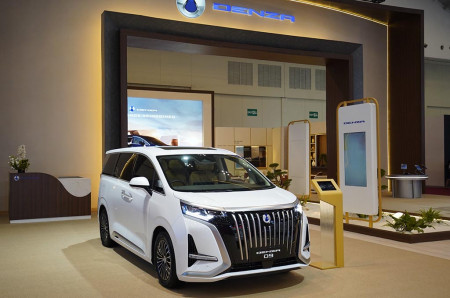 Pilihan Mobil Listrik 7 Penumpang, Cocok Buat Angkut Keluarga