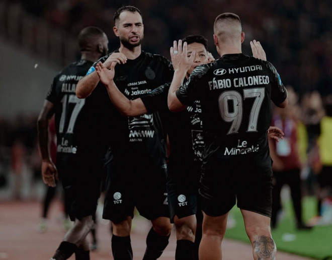 Selebrasi para pemain Persija usai memenangi laga kontra PSIM Yogyakarta. (instagram @persija)