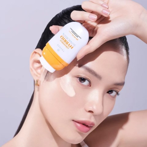   Berikut adalah rekomendasi empat sunscreen hybrid yang mengadung SPF 50. (Foto: Dok. Trueve)