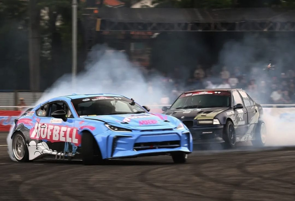 Ahmad Rofbell Ardante Sahroni raih double winner di kejuaraan drifting 2025. dok ist